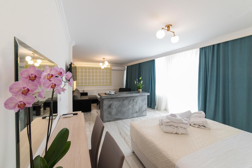 Castello Boutique Rooms Kavala Exterior photo