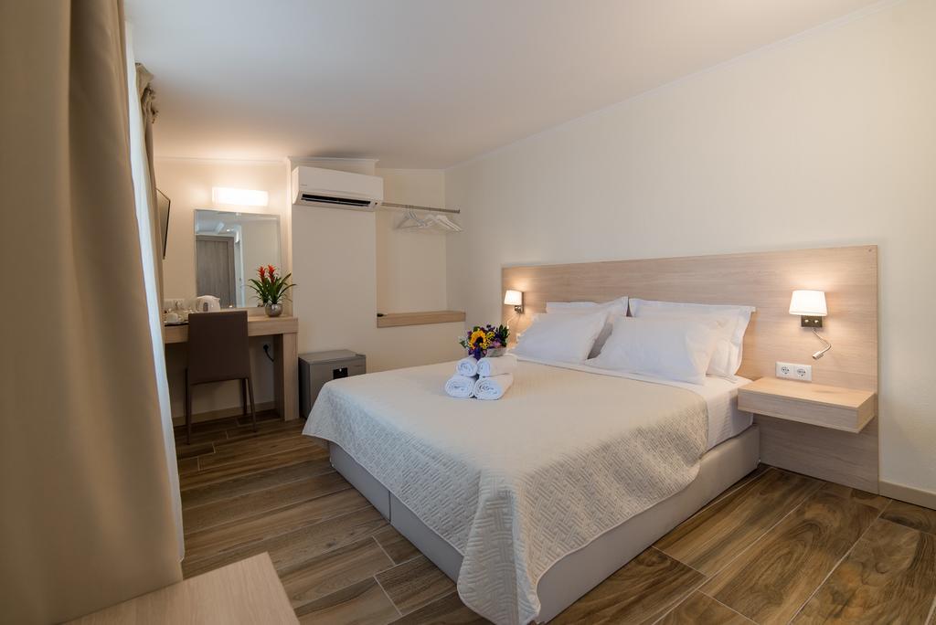 Castello Boutique Rooms Kavala Exterior photo
